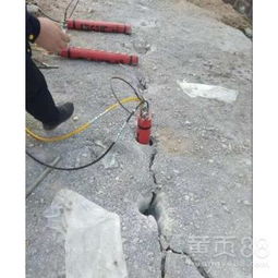 劈石機(jī)革新土石方工程 高效無聲，守護(hù)民生安寧